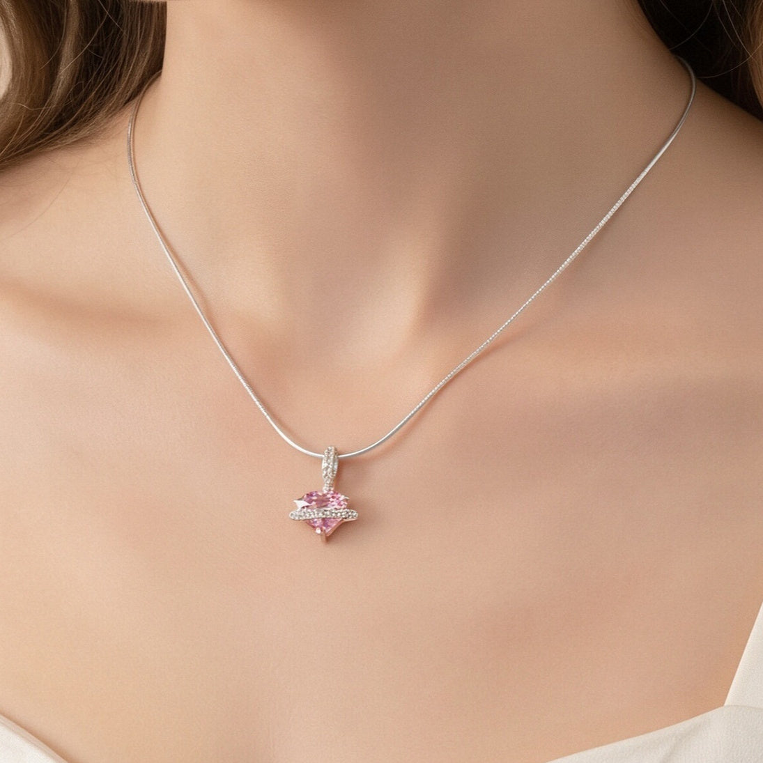 Sweet Womens Accessory Design Collarbone Necklace