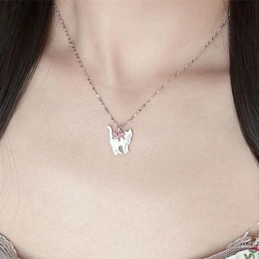 Gift / Cute minimalist jewelry