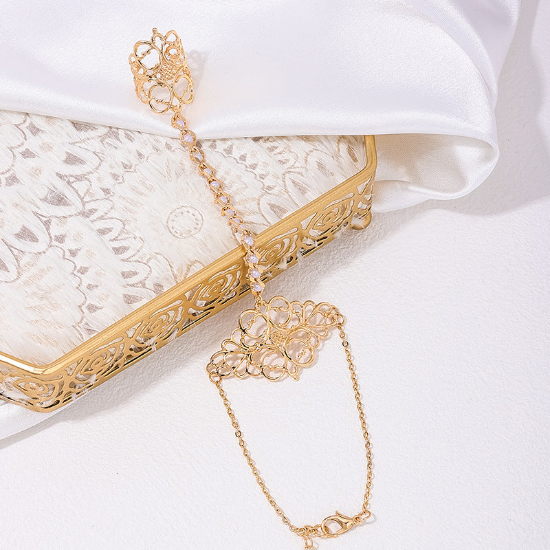 Minimalist, Openwork Window-cut Patterned Light-luxury Fingerless Bracelet